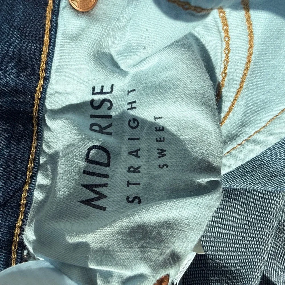 Lucky Brand Mid Rise Sweet Straight Leg Jeans Women's 27x32 Dark Wash Denim - Picture 6 of 9